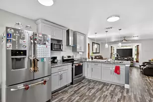 635 Moss Park Ct, Kissimmee, FL 34743 - Photo 9