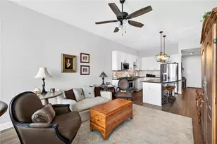 150 E Robinson St, Orlando, FL 32801 - Photo 11