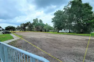 207 E Lancaster Rd, Orlando, FL 32809 - Photo 3