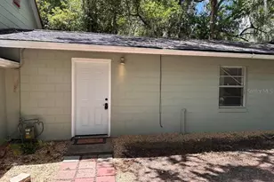 829 NE 3rd St, Ocala, FL 34470 - Photo 1