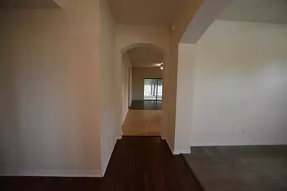 708 Lake Tarpon Way, Groveland, FL 34736 - Photo 17