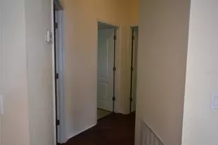 708 Lake Tarpon Way, Groveland, FL 34736 - Photo 9