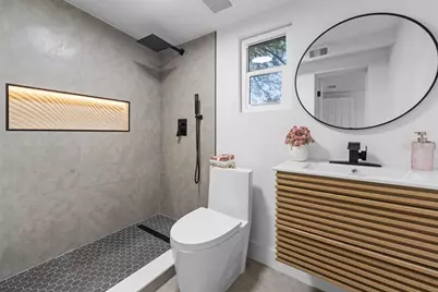 1011 W 16th Street, Sanford, FL 32771 - Photo 9