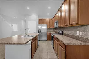 302 Maybeck Ct, Sanford, FL 32771 - Photo 5