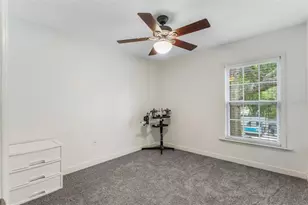 2019 Dixie Belle Dr, Orlando, FL 32812 - Photo 15