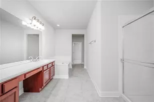 1323 Gilford Point Ln, Davenport, FL 33896 - Photo 35