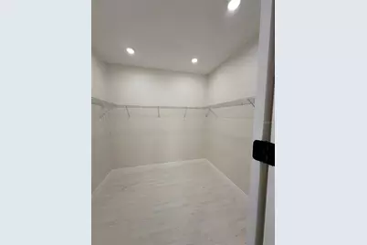 708 Daysland Avenue SW, Palm Bay, FL 32908 - Photo 37