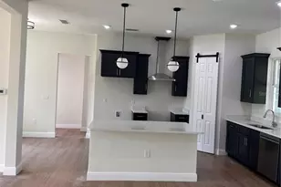 708 Daysland Ave SW, Palm Bay, FL 32908 - Photo 47