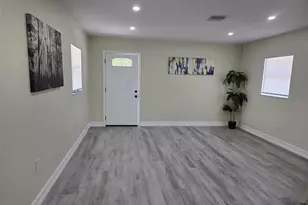 38910 Merrell Ave, Umatilla, FL 32784 - Photo 5