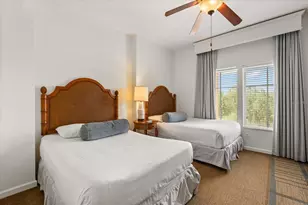 8125 Resort Village Dr, Orlando, FL 32821 - Photo 15