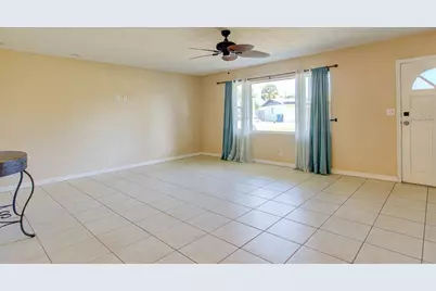 22 Plaza Drive, Ormond Beach, FL 32176 - Photo 9