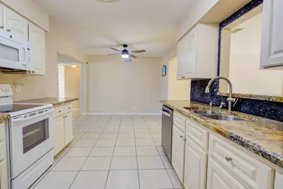 22 Plaza Drive, Ormond Beach, FL 32176 - Photo 25