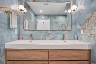 525 E Jackson St, Orlando, FL 32801 - Photo 25