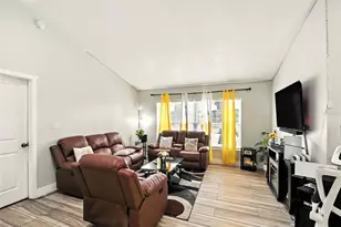 6084 Brookhill Cir, Orlando, FL 32810 - Photo 9