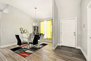 6084 Brookhill Cir, Orlando, FL 32810 - Photo 5