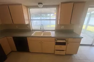 6646 Albemarle Pkwy, New Port Richey, FL 34653 - Photo 3