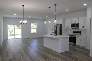 9118 N Cortlandt Dr, Citrus Springs, FL 34434 - Photo 13