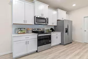 2009 Walnut Crk Dr, Kissimmee, FL 34744 - Photo 11