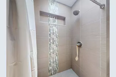 811 E 10th Avenue, New Smyrna Beach, FL 32169 - Photo 21