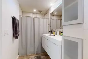 811 E 10th Ave, New Smyrna Beach, FL 32169 - Photo 35