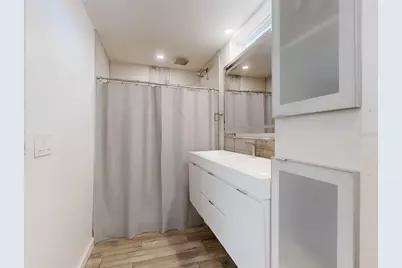 811 E 10th Avenue, New Smyrna Beach, FL 32169 - Photo 41