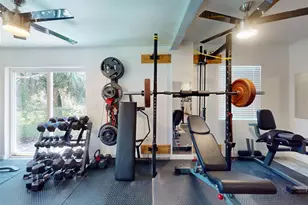 811 E 10th Ave, New Smyrna Beach, FL 32169 - Photo 27