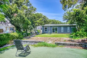 811 E 10th Ave, New Smyrna Beach, FL 32169 - Photo 47