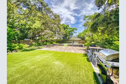 811 E 10th Avenue, New Smyrna Beach, FL 32169 - Photo 49