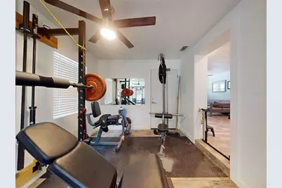 811 E 10th Avenue, New Smyrna Beach, FL 32169 - Photo 25