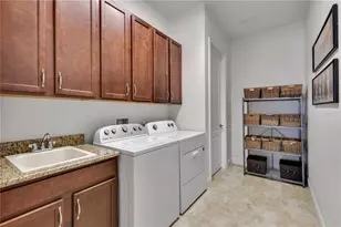 5017 E Fountainwood Dr, Saint Cloud, FL 34772 - Photo 17