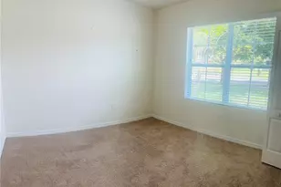 102 Lake Tracy Ct, Haines City, FL 33844 - Photo 9