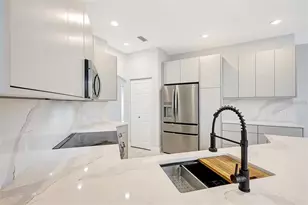 11019 Pine Lilly Pl, Lakewood Ranch, FL 34202 - Photo 11