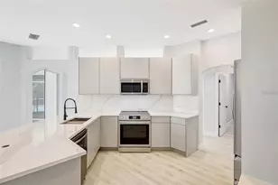 11019 Pine Lilly Pl, Lakewood Ranch, FL 34202 - Photo 9