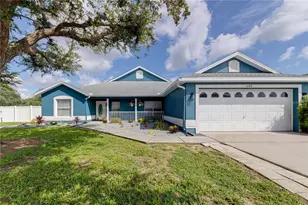 680 Thousand Oaks Blvd, Davenport, FL 33896 - Photo 1