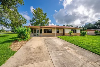 37207 Grays Airport Road, Lady Lake, FL 32159 - Photo 1