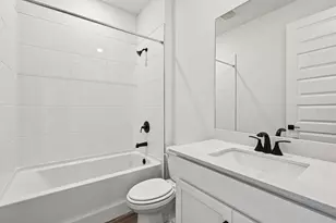 10809 Heirloom Farms Run, Parrish, FL 34219 - Photo 17