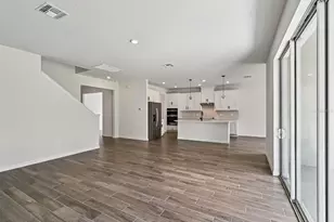 10809 Heirloom Farms Run, Parrish, FL 34219 - Photo 7