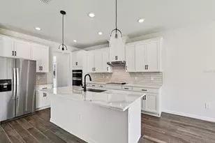 10809 Heirloom Farms Run, Parrish, FL 34219 - Photo 9