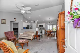 12824 SW 83rd Ave, Ocala, FL 34473 - Photo 3