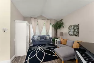 8040 St Andrews Cir, Orlando, FL 32835 - Photo 7