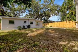 10512 51st Terrace N, Saint Petersburg, FL 33708 - Photo 23