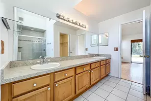 2211 Fairmont Cir, Orlando, FL 32837 - Photo 49