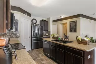210 Lazy Willow Dr, Davenport, FL 33897 - Photo 11
