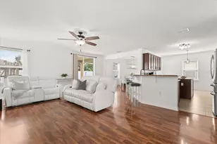 3597 Umbrella Ct, Tavares, FL 32778 - Photo 7