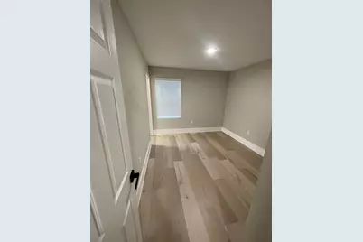 7564 Freesia Trace, Wesley Chapel, FL 33545 - Photo 19