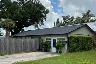 1431 Guernsey St, Orlando, FL 32804 - Photo 1
