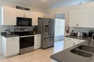 906 Montana Ave, Davenport, FL 33897 - Photo 13