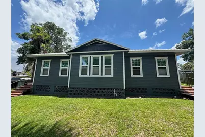 215 NE 10th Avenue, Ocala, FL 34470 - Photo 1