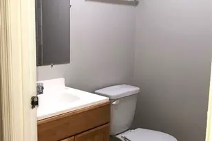 2406 S Maple Ave, Sanford, FL 32771 - Photo 5