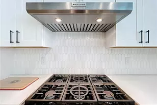 2154 Whitney Marsh Aly, Orlando, FL 32804 - Photo 11